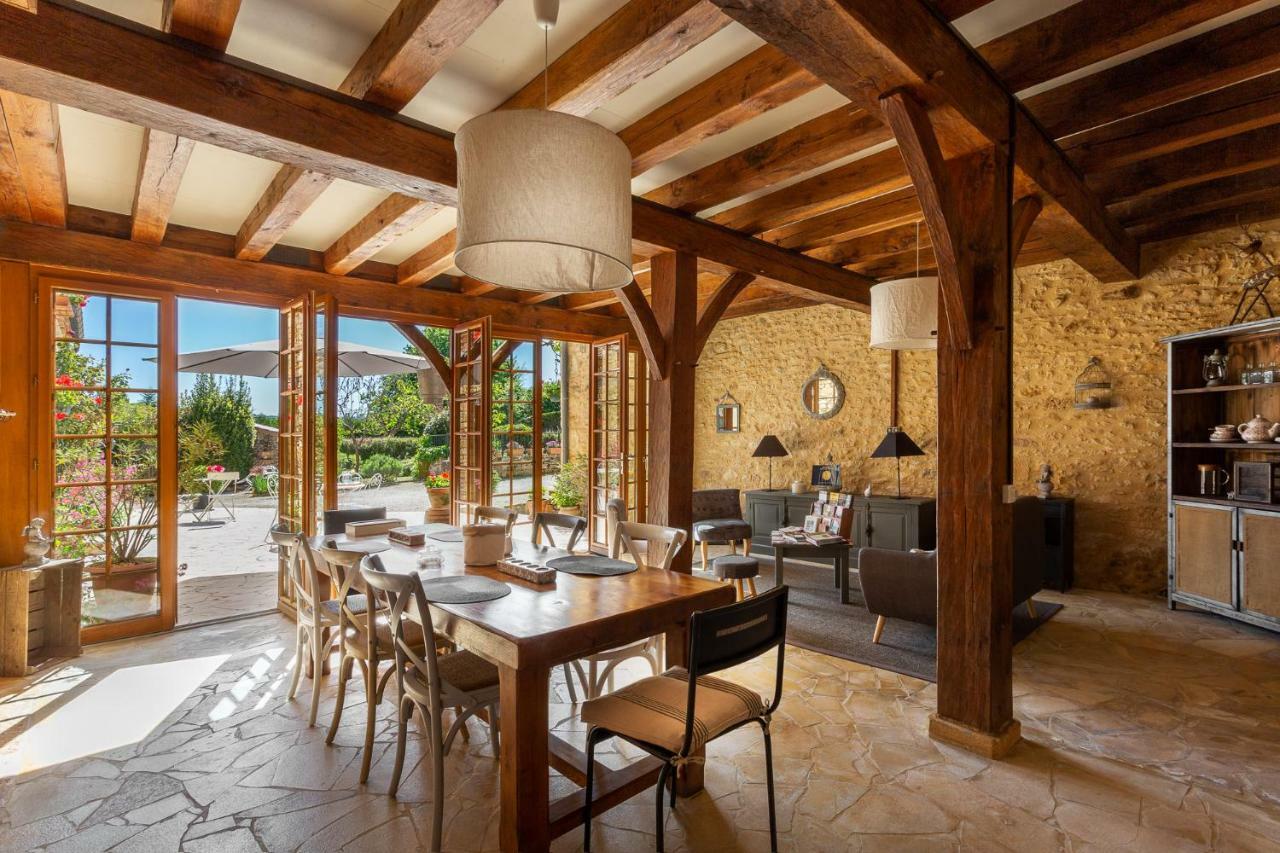 La Ferme De L'Embellie Gites Et Chambres D'Hotes Le Buisson-de-Cadouin Exteriör bild